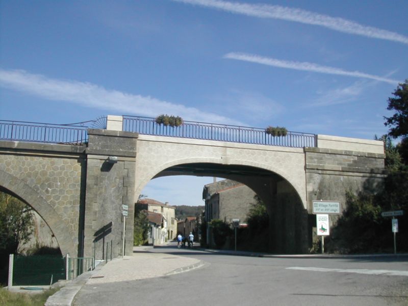 Camon Railway Bridge4